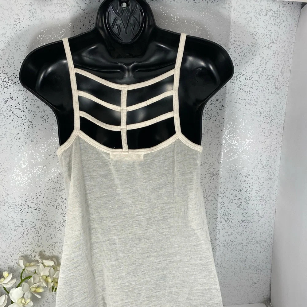 Rewind Women’s Small Ivory Embroidered Tank Top Boho Sleeveless Floral Detail - Picture 13 of 15